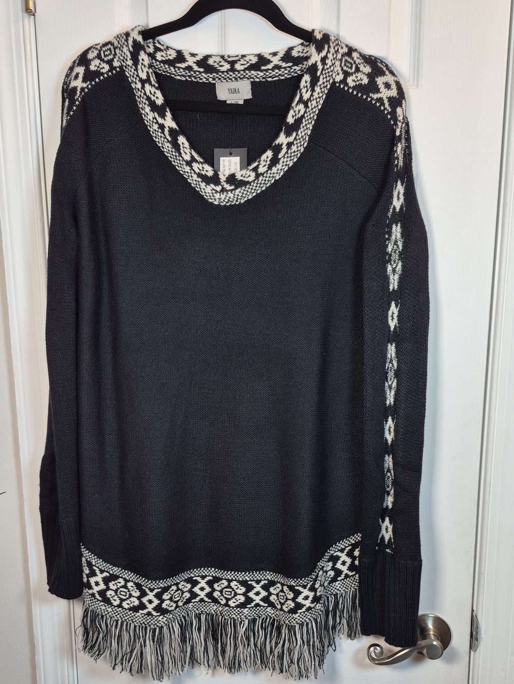 NWT YAIRA Black Boho Fringe Fair Isle Knit V-Neck Sweater L/XL Cozy Festival Top